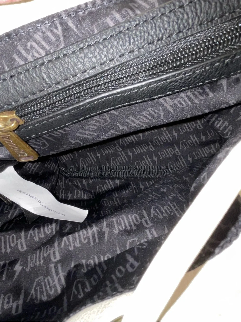 Loungefly x Harry Potter Hedwig mini backpack - Picture 7 of 7